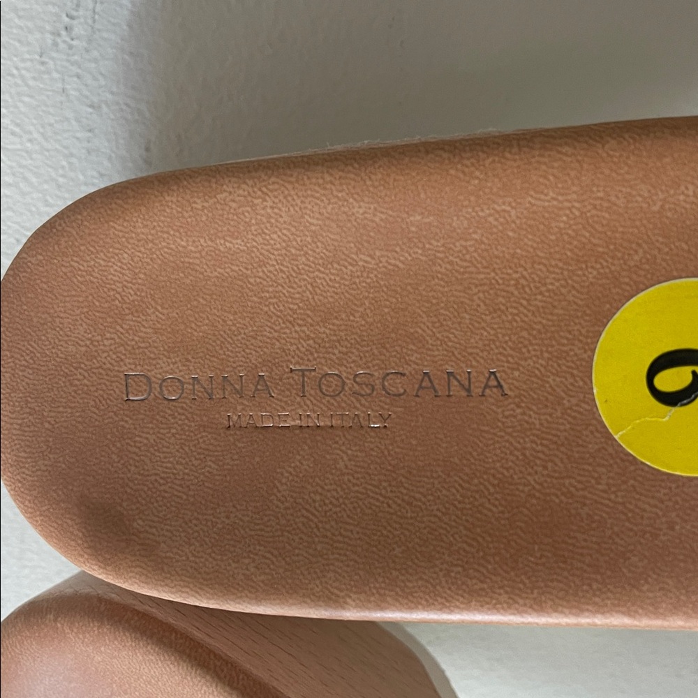 Donna Toscana Wooden White Leather and golden hardware Slide Sandals Size 9 EUC - Picture 6 of 7